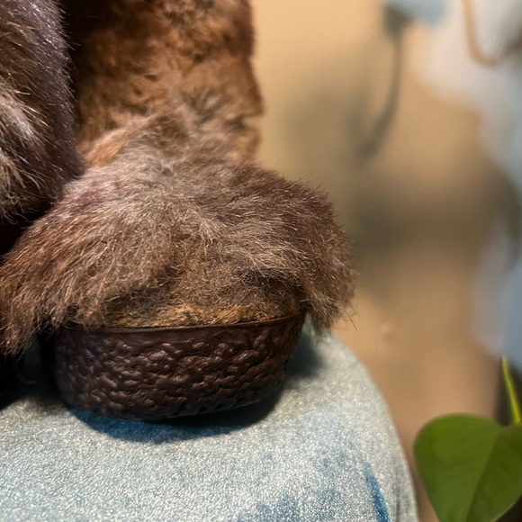 Unique boots fur and feathers - Picture 4 of 8